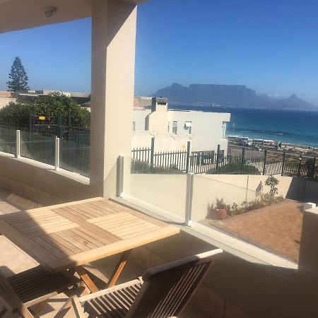 2Whitewaters Bloubergstrand Homestay Exterior photo